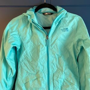 The North Face girls size medium (10/12) rain jacket/windbreaker.